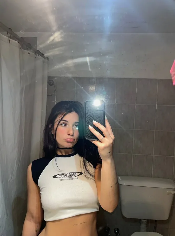 Beste OnlyFans Allianz Beratungs- und Vertriebs AG - Chloe