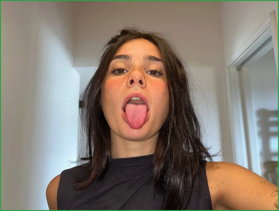Chloe Beste Kostenlos OnlyFans Commerzbank AG
