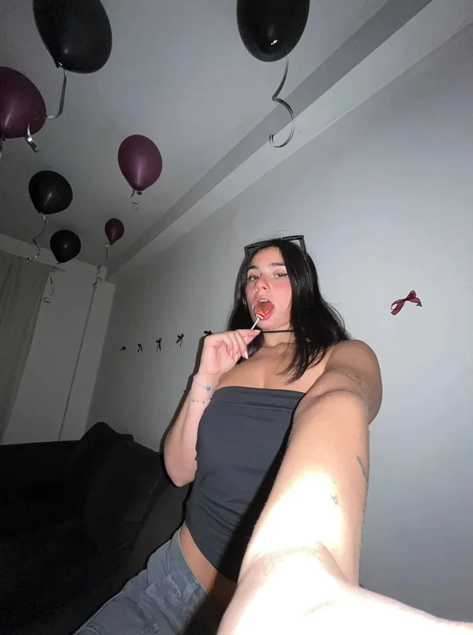 Top OnlyFans Chloe - Deutsche Post AG Niederlassung BRIEF Karlsruhe, Baden-Württemberg