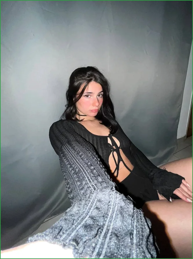 Chloe Beste Kostenlos OnlyFans Develop GmbH