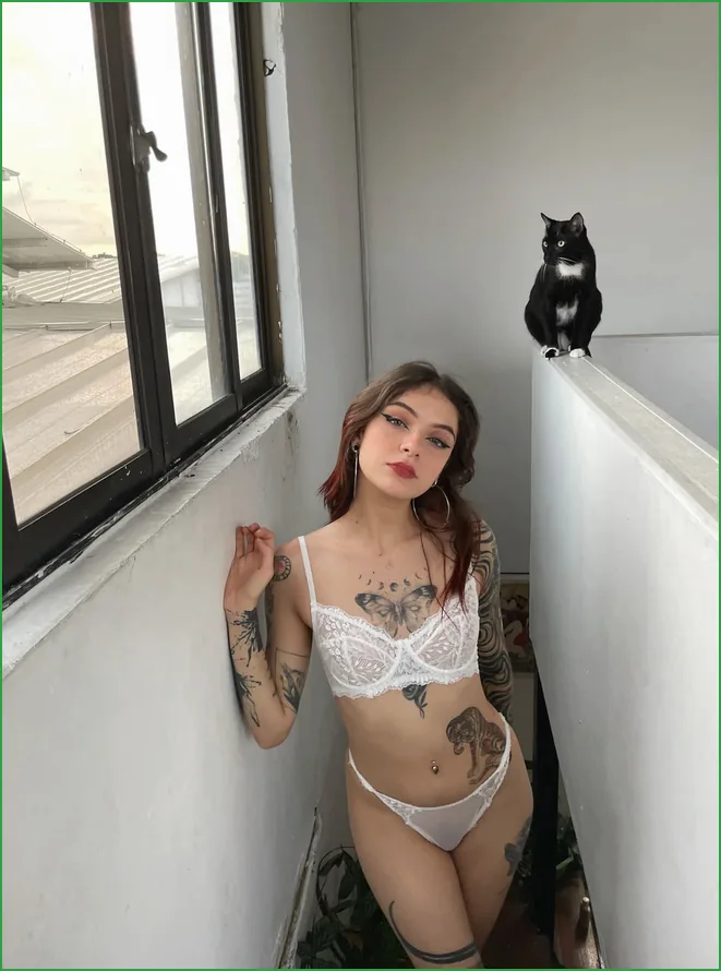 Kostenlos OnlyFans Emily - HUK-Coburg, Baden-Württemberg