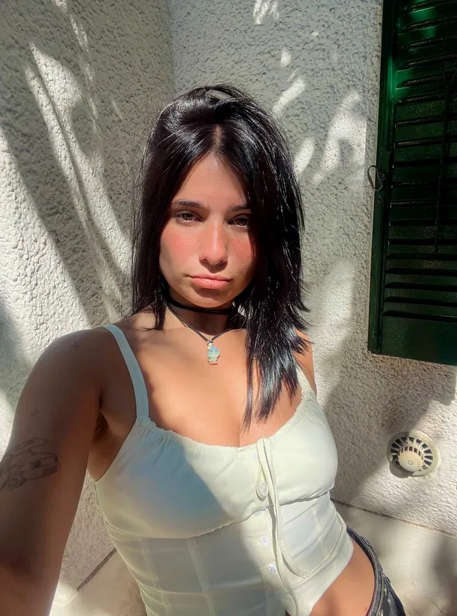 Chloe, top Kostenlos OnlyFans models - Möbel Rogg Balingen GmbH & Co.KG