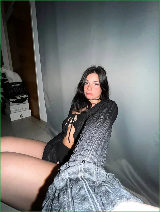 Beste Kostenlos OnlyFans Chloe - R + V Versicherung, Baden-Württemberg