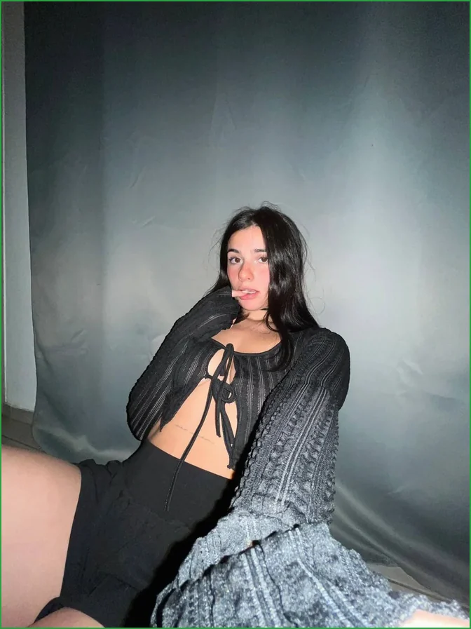 Top OnlyFans Chloe - Stadtbücherei, Baden-Württemberg