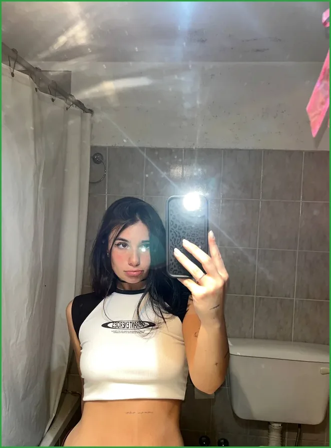 Top OnlyFans Chloe - Südwestdeutsche Verlagsanstalt GmbH & Co. KG, Baden-Württemberg
