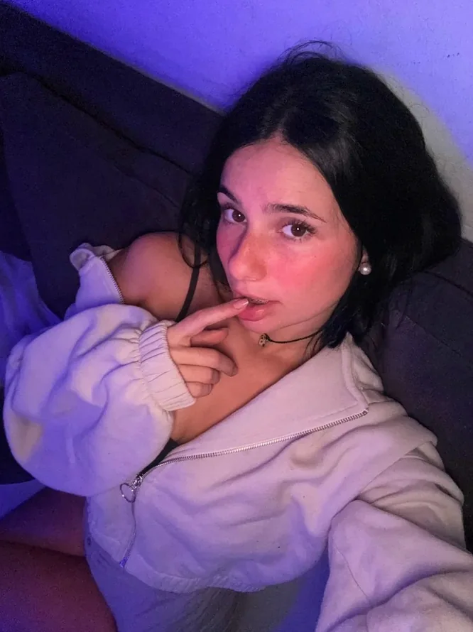 Senden Beste Kostenlos OnlyFans Chloe