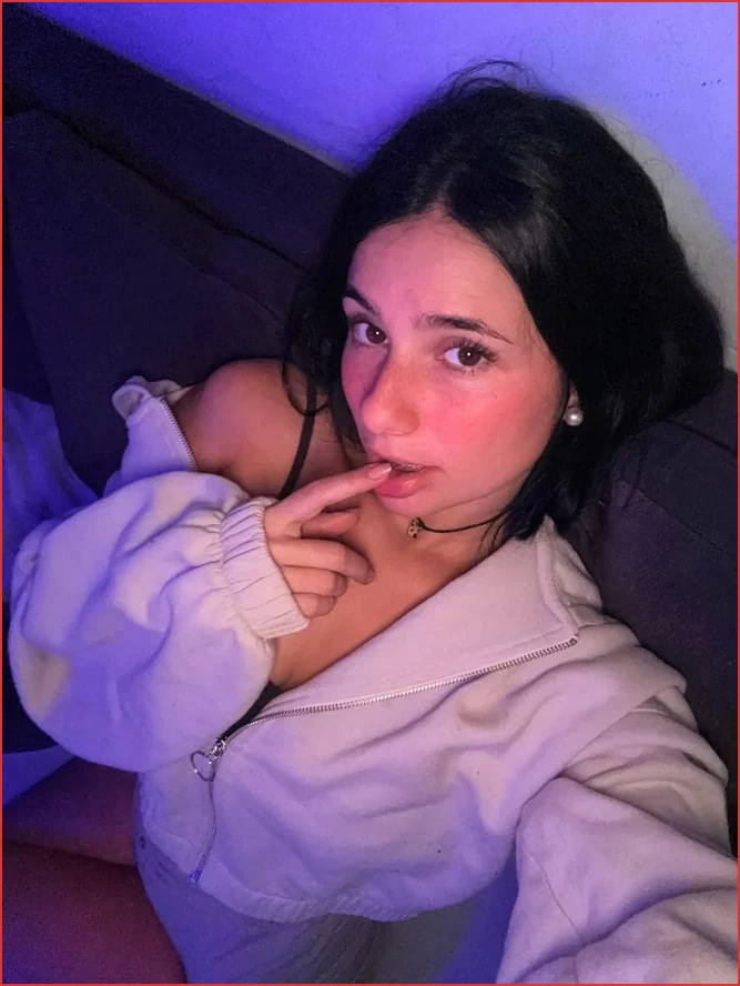 Chloe, top Kostenlos OnlyFans models - Nordenham