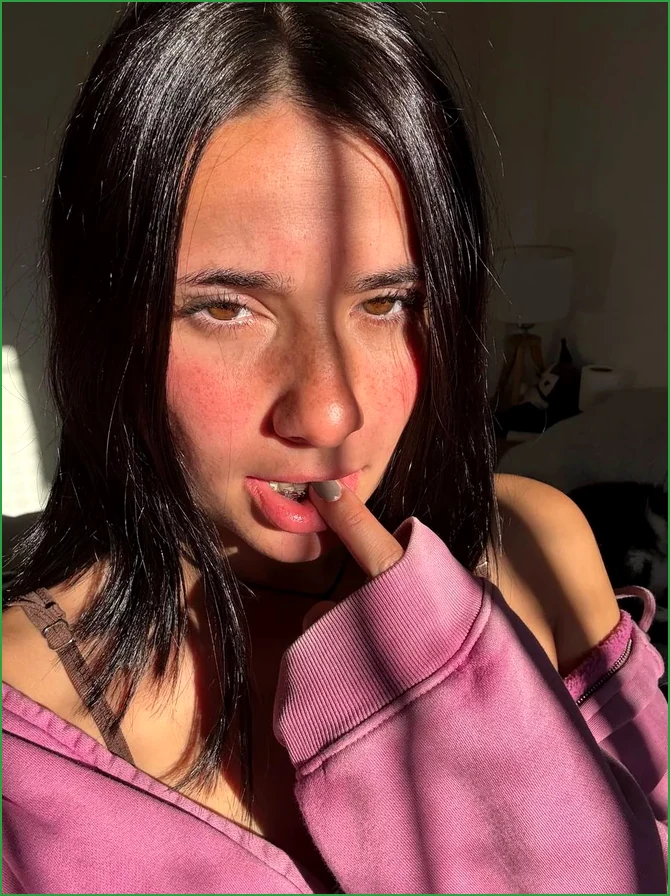 Chloe, top Kostenlos OnlyFans models - Schneverdingen