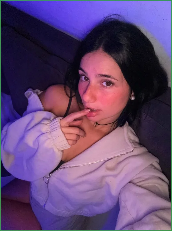 Chloe, top Kostenlos OnlyFans models - Eisleben Lutherstadt