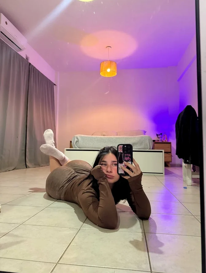 Top OnlyFans Chloe - Ahrensburg, Schleswig-Holstein